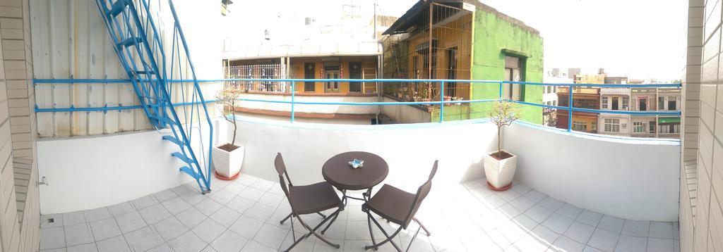 Simple Travel Hostel Donggang Exterior photo