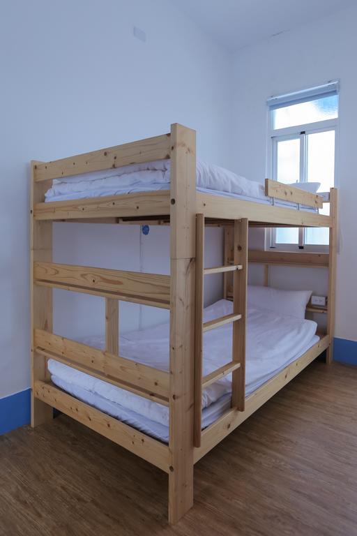 Simple Travel Hostel Donggang Exterior photo