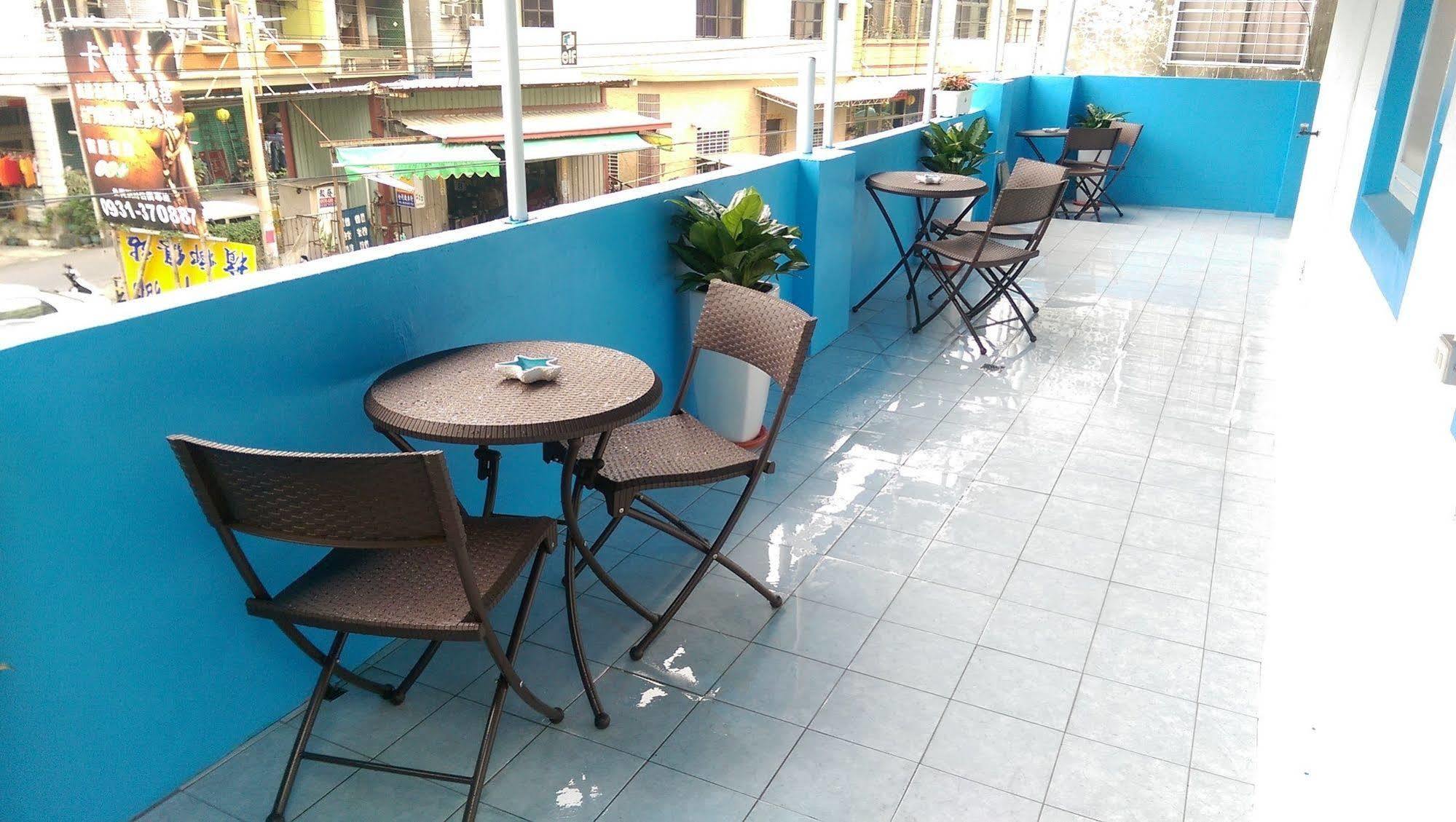Simple Travel Hostel Donggang Exterior photo