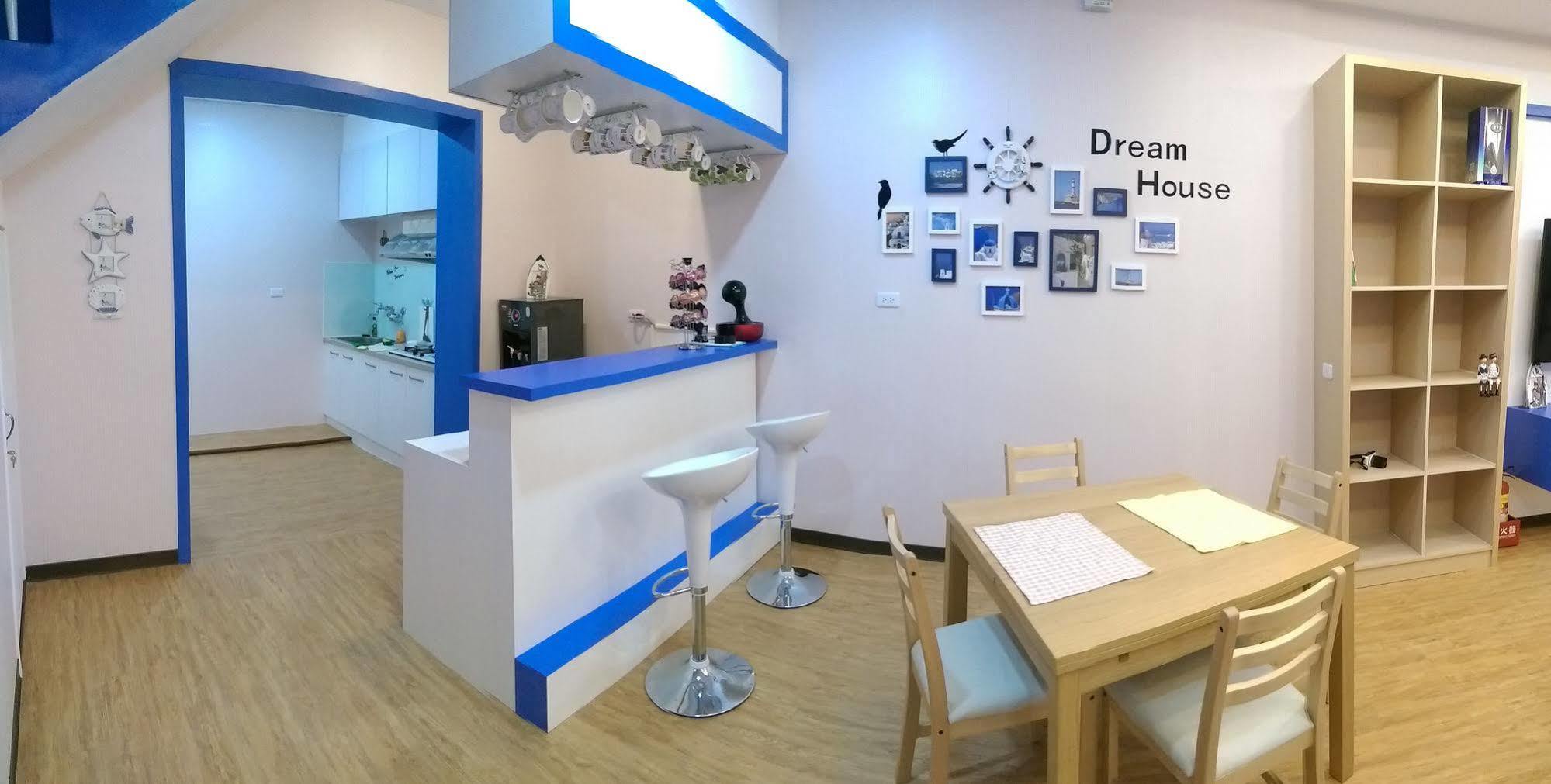 Simple Travel Hostel Donggang Exterior photo
